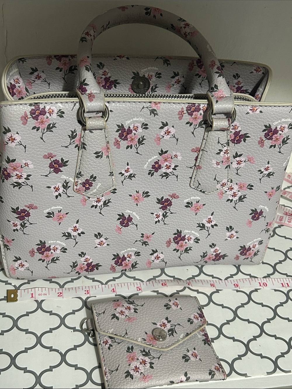 Steve Madden Purple Floral Satchel with Detachable Strap - Picture 5 of 8